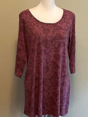Pure Jill Athleisure Ballet Sleeve Tunic Sz.M Soft Knit Top, Plum Paisley EUC